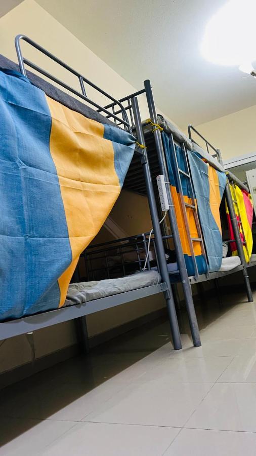 Dubai Star Hostel Экстерьер фото