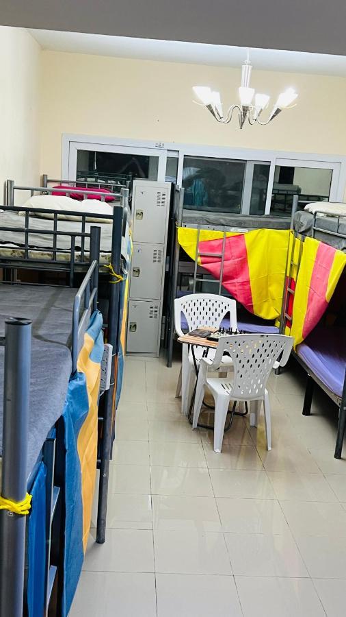 Dubai Star Hostel Экстерьер фото